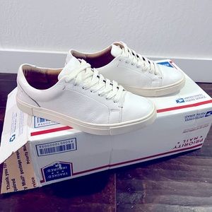 Women’s white Frye Ivy Lace Low sneakers size 7
